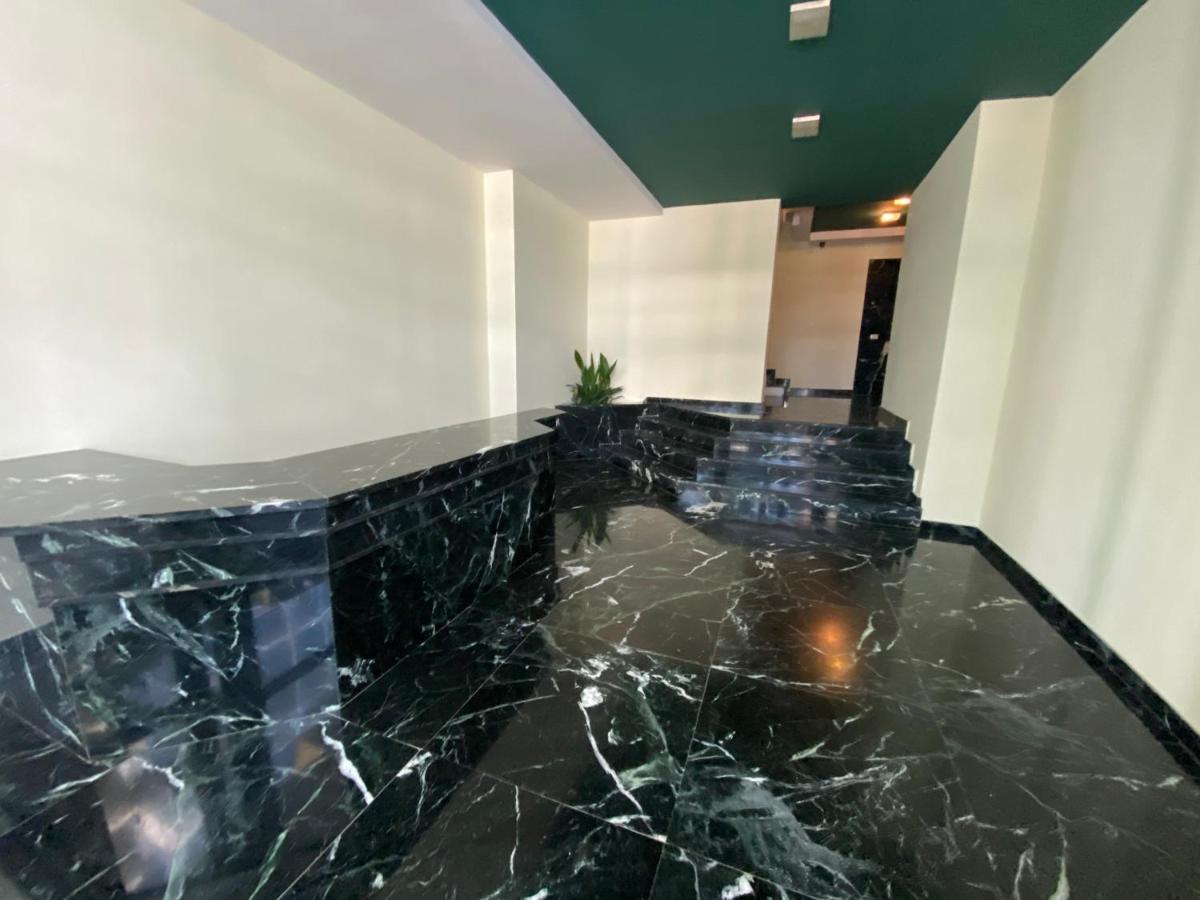 “Stadium” Apartment Tirana Extérieur photo